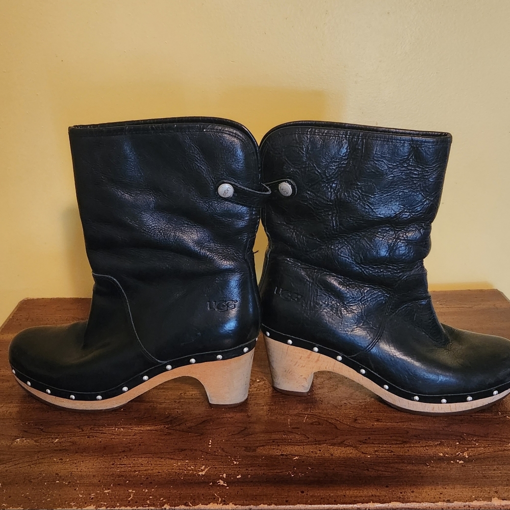 UGG Black leather boots. Short heel. Good condition. Size 7.